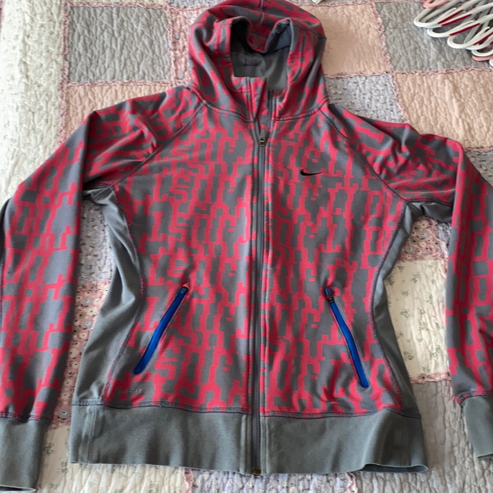 Nike dri-fit jacket